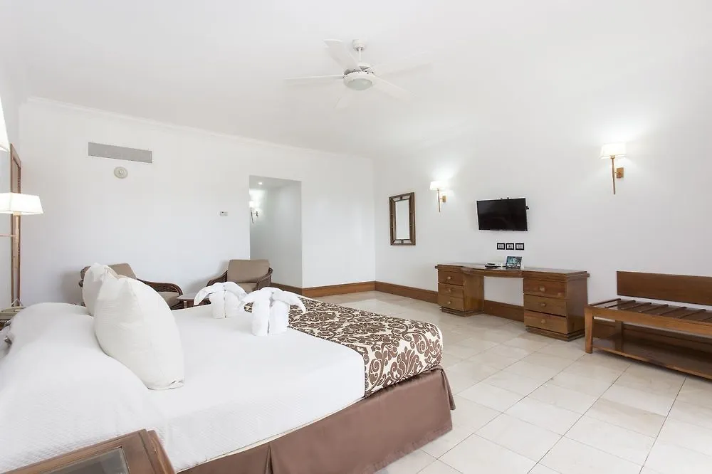 Be Live Experience Hamaca Beach Boca Chica Resort