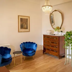 domus-serafino.it-romehotels.com/