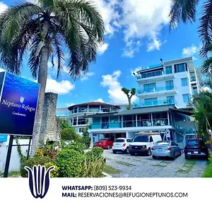 Neptuno Refugio *** Boca Chica