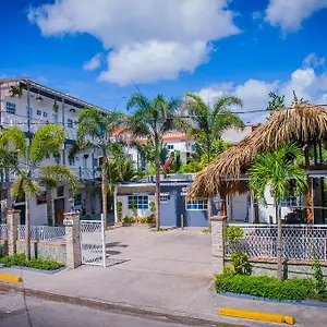 Batey Boutique ** Boca Chica